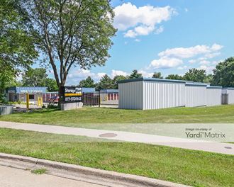Storage Units for Rent available at 1900 Hackley Avenue, Des Moines, IA 50315