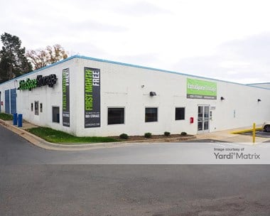Storage Units for Rent available at 1350 North Wendover Road, Charlotte, NC 28205 Photo Gallery 1