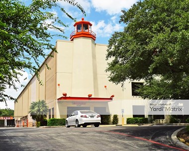 Storage Units for Rent available at 15267 Huebner Road, San Antonio, TX 78231