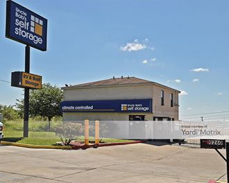 Storage Units for Rent available at 10260 Marbach Road, San Antonio, TX 78245