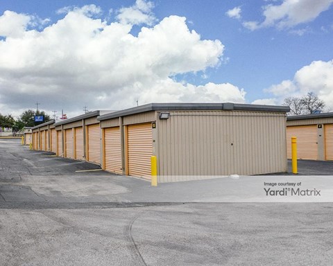 Storage Units for Rent available at 2500 Pat Booker Road, Universal City, TX 78148