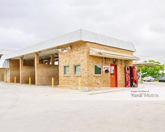 Storage Units for Rent available at 16887 Lookout Road, Selma, TX 78154