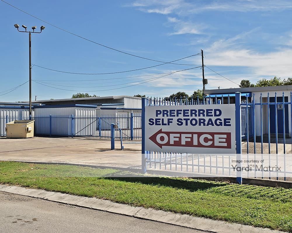 Storage Units In New Braunfels Tx Preferred Self Storage