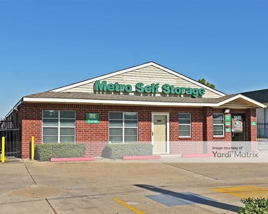 Storage Units for Rent available at 9840 Bissonnet Street, Houston, TX 77036 Photo Gallery 1