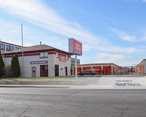 Storage Units for Rent available at 2638 North Pulaski Road, Chicago, IL 60639