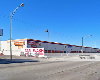 Storage Units for Rent available at 5778 North Northwest Hwy, Chicago, IL 60631 Photo Gallery 1