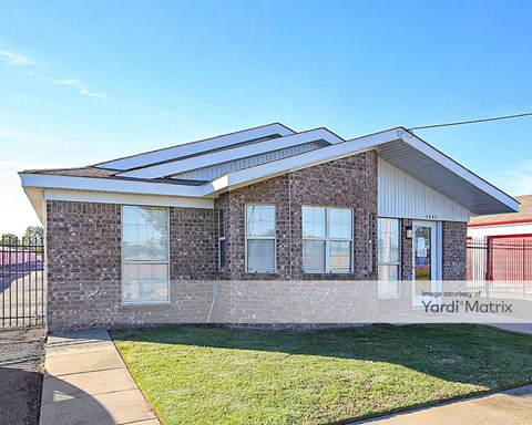 Storage Units for Rent available at 1325 North Museum Road, Conway, AR 72032