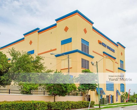 Storage Units for Rent available at 2057 Taft Street, Hollywood, FL 33020