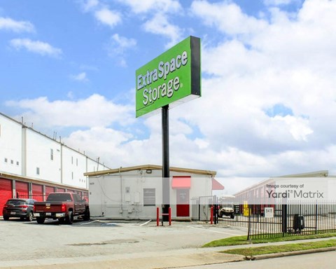 Storage Units for Rent available at 9419 Buffalo Speedway, Houston, TX 77025