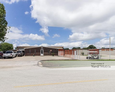 Storage Units for Rent available at 14122 Hirschfield Road, Tomball, TX 77377