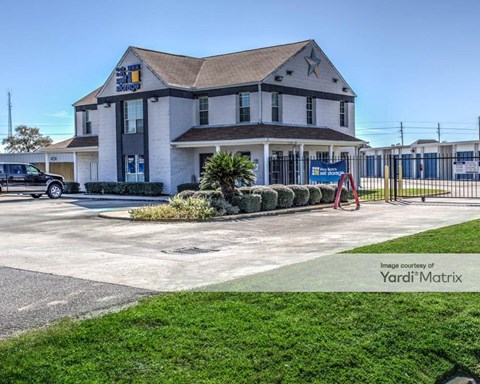 Storage Units for Rent available at 6333 Spring Cypress Road, Spring, TX 77379