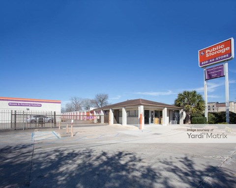 Storage Units for Rent available at 10200 South Main Street, Houston, TX 77025