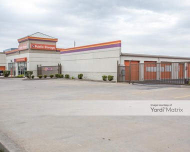 Storage Units for Rent available at 11900 Old Katy Road, Houston, TX 77079 Photo Gallery 1