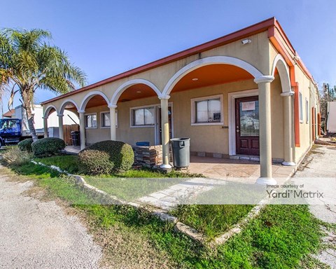 Storage Units for Rent available at 6114 Gessner Road, Houston, TX 77041