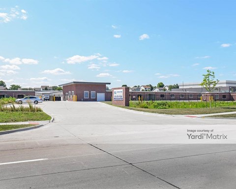 Storage Units for Rent available at 3936 121St Street, Urbandale, IA 50323