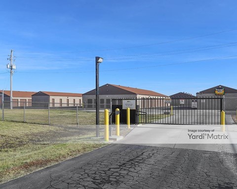 Storage Units for Rent available at 175 North 10Th Street, Waukee, IA 50263