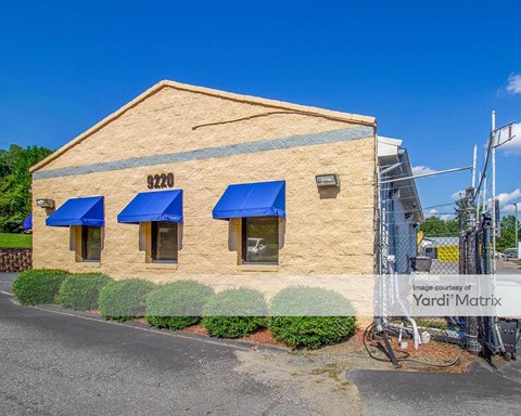 Storage Units for Rent available at 9220 Beatties Ford Road, Huntersville, NC 28078