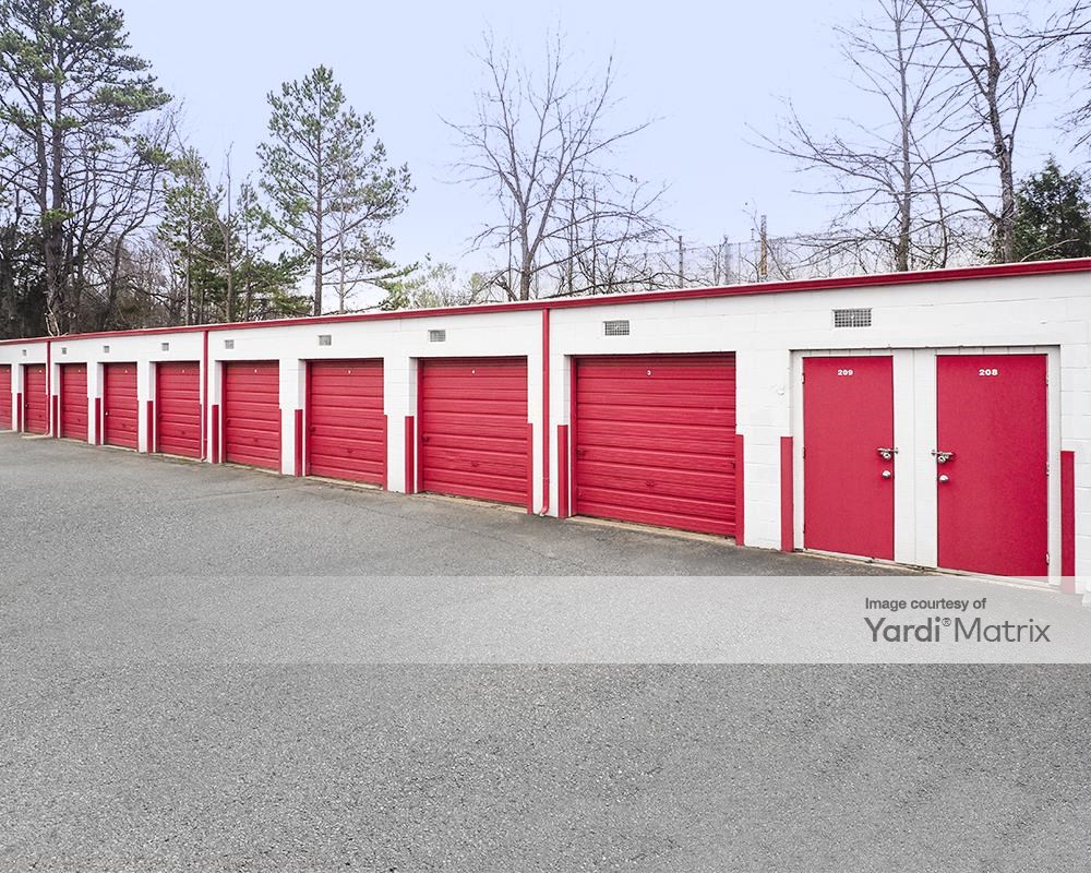 University Self Storage In Harrisburg Nc 28075 Near Uncc