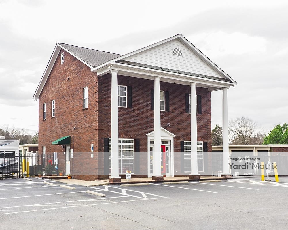 Storage Units for Rent available at 4919 Unionville Indian Trail Road, Indian Trail, NC 28079 - Photo Gallery 1