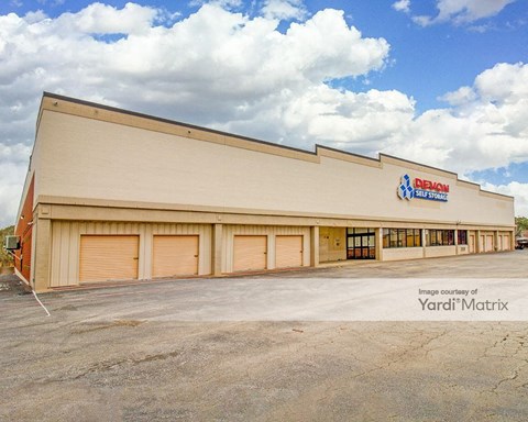 Storage Units for Rent available at 2280 East Main Street, League City, TX 77573