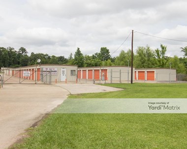 Storage Units for Rent available at 11483 Old 105 East, Conroe, TX 77303 Photo Gallery 1