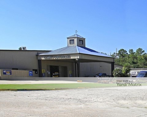 Storage Units for Rent available at 5250 FM 1960 Road, Humble, TX 77346