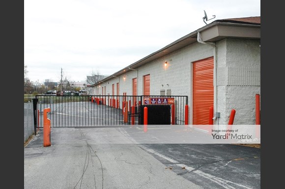 Public Storage N5w22966 Bluemound Road Waukesha Rentcafe
