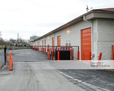 Storage Units for Rent available at N5W22966 Bluemound Road, Waukesha, WI 53186