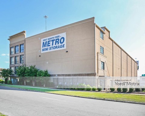 Storage Units for Rent available at 900 17Th Street North, Birmingham, AL 35203