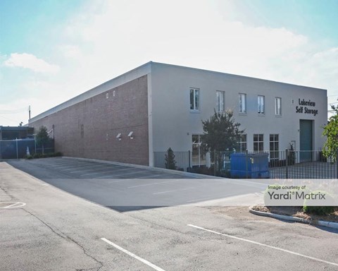 Storage Units for Rent available at 612 32Nd Street South, Birmingham, AL 35233