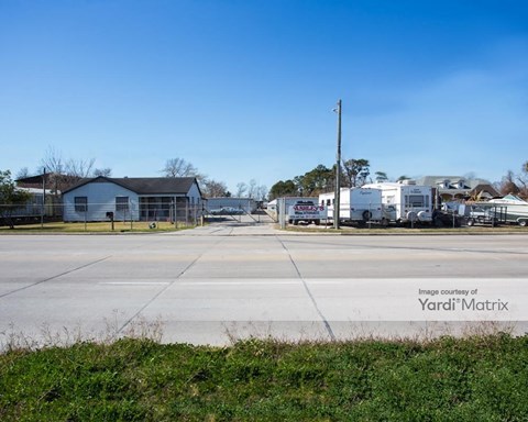 Storage Units for Rent available at 229 Dell Dale Street, Channelview, TX 77530