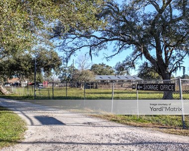 Storage Units for Rent available at 1010 County Road 429, Brazoria, TX 77422