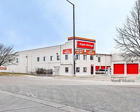Storage Units for Rent available at 1852 La Salle Avenue, Naperville, IL 60563