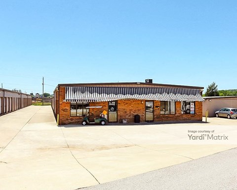 Storage Units for Rent available at 2792 Pelham Pkwy, Pelham, AL 35124