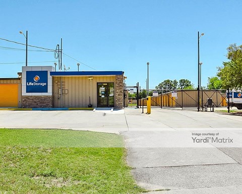 Storage Units for Rent available at 3551 Bessemer Super Hwy, Bessemer, AL 35020