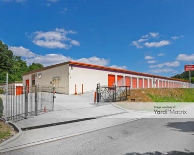 Storage Units for Rent available at 1055 Pebble Creek Pkwy, Birmingham, AL 35214 Photo Gallery 1