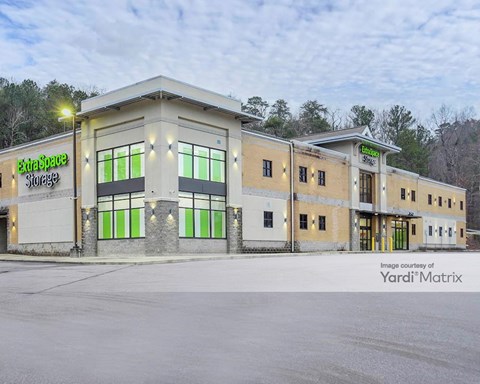 Storage Units for Rent available at 720 Montclair Road, Birmingham, AL 35213