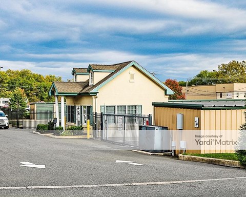 Storage Units for Rent available at 1601 Delmar Drive, Folcroft, PA 19032