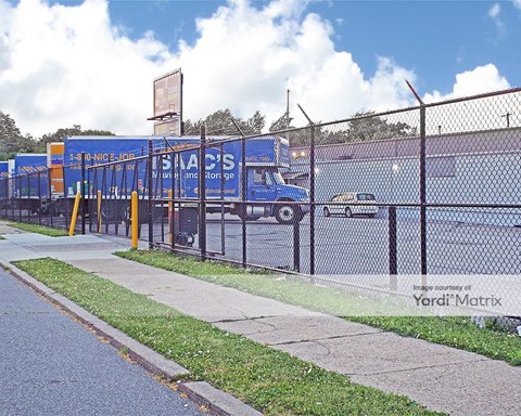 Storage Units for Rent available at 4309 G Street, Philadelphia, PA 19124