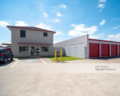Storage Units for Rent available at 1440 South Egret Bay Blvd, League City, TX 77573
