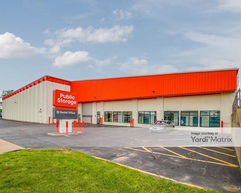 Storage Units for Rent available at 248 North Randall Road, Saint Charles, IL 60174