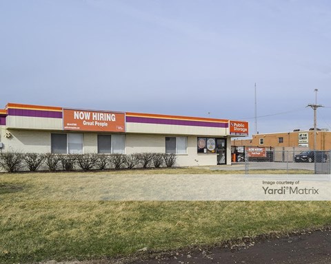 Storage Units for Rent available at 297 West Lake Street, Elmhurst, IL 60126