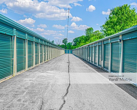 Storage Units for Rent available at 900 Locust Street, Valparaiso, IN 46383