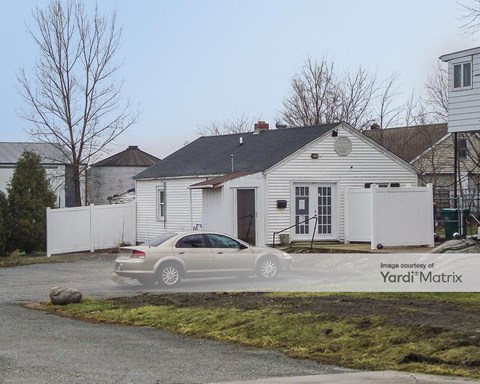 Storage Units for Rent available at 3950 West 73Rd Avenue, Merrillville, IN 46410