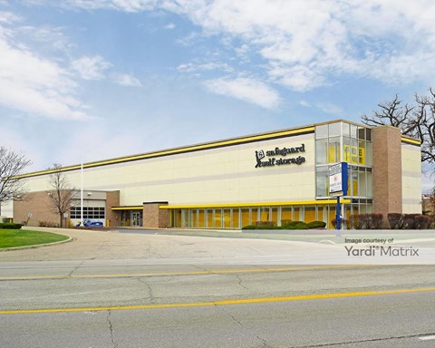 Storage Units for Rent available at 523 West Algonquin Road, Arlington Heights, IL 60005