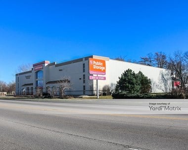 Storage Units for Rent available at 1401 North Green Bay Road, Waukegan, IL 60085