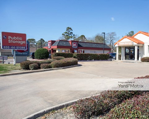 Storage Units for Rent available at 14645 Woodforest Blvd, Houston, TX 77015