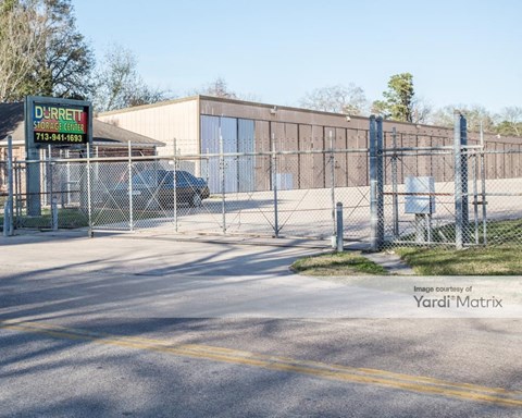 Storage Units for Rent available at 2825 Westside Drive, Pasadena, TX 77502