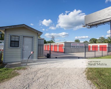 Storage Units for Rent available at 9135 Highway 242, Conroe, TX 77385 Photo Gallery 1