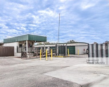 Storage Units for Rent available at 3412 Garth Road, Baytown, TX 77521 Photo Gallery 1